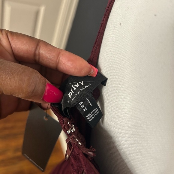 NWT Dark Cherry Burgundy Rhinestone Ruched Bodycon Mini Dress Scoop Neck Size L - Picture 9 of 9